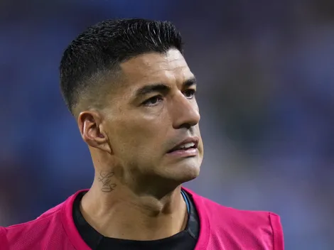 Tiene 29 años y denunció que Luis Suárez lo obligó a retirarse