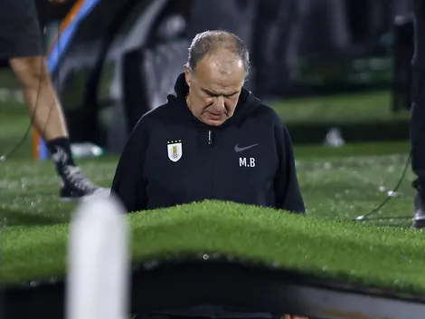 El presidente de la AUF fue contundente con el futuro de Marcelo Bielsa en la Selección de Uruguay: "Estamos todos locos"