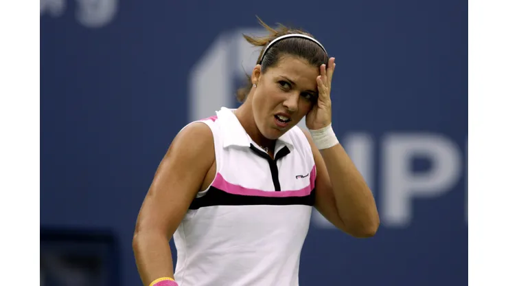 Jennifer Capriati durante un partido en 2004.