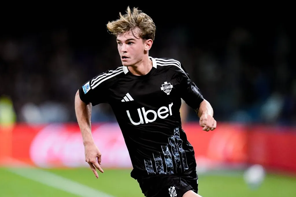 Nico Paz ya suma 3 asistencia en 6 partidos en el Como.