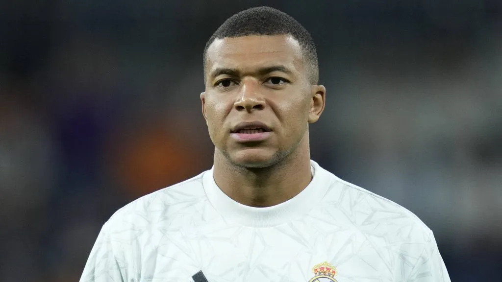 El salario de Mbappé bajó considerablemente.