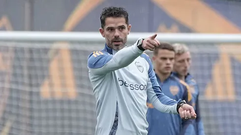 Con Gago, ¿Fabra vuelve a pelearla en Boca?