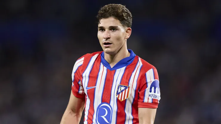 Julián Álvarez bajó su cotización en el mercado a causa de sus altibajos en el Atlético de Madrid.