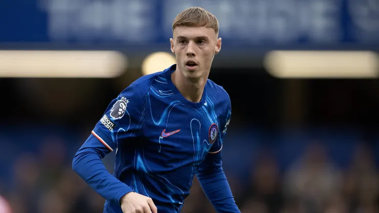 Cole Palmer con la camiseta de Chelsea.