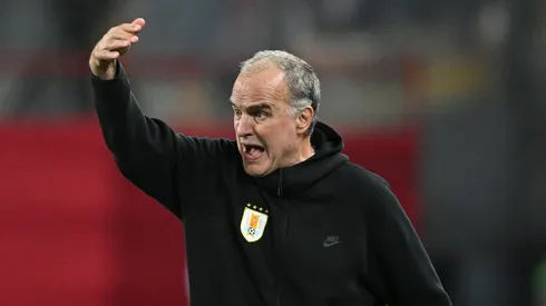 "Cama a Bielsa": la denuncia que fue tendencia tras la derrota de Uruguay ante Perú