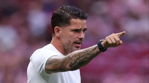 Gago llamó a Paredes para que regrese a Boca