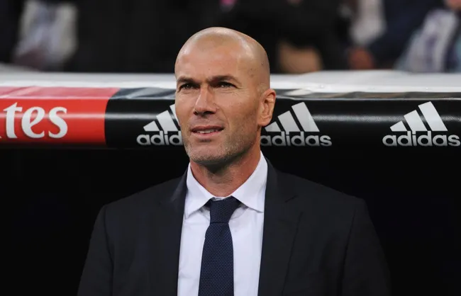 Zinedine Zidane, ex mediocampista y actual director técnico francés. (Getty Images)