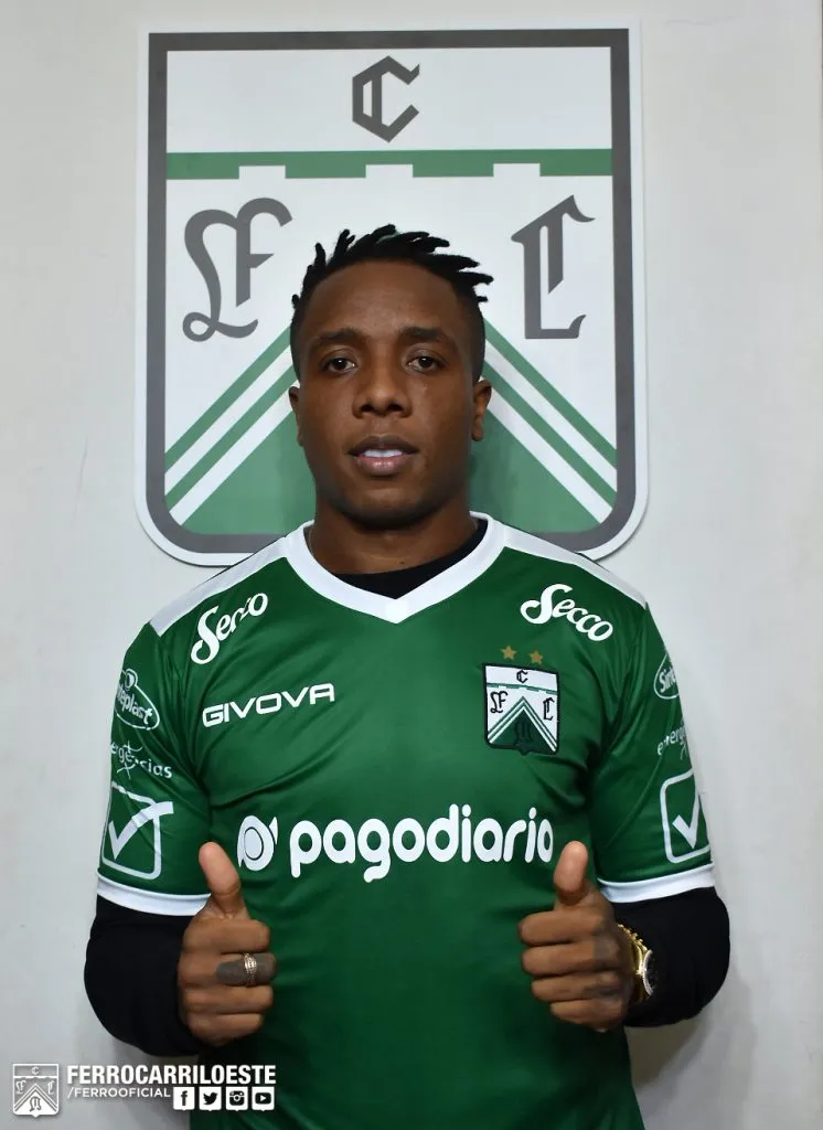 Carlos Carbonero en Ferro. (Foto: Prensa Ferro).