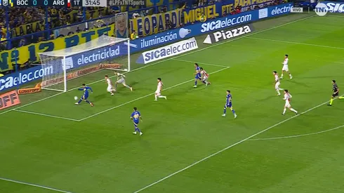 Miguel Merentiel la empujó al gol.