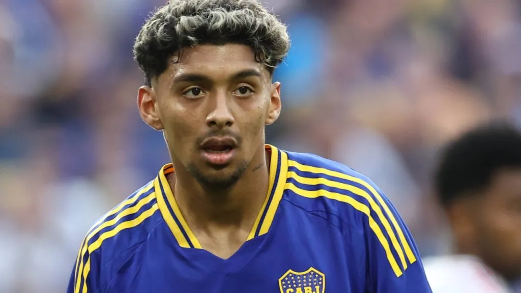 Cristian Medina fue relegado por Fernando Gago.