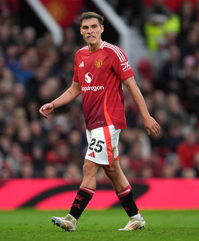 Manchester United gastó mucho dinero en agosto y ahora no tiene margen.