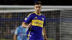 Aaron Anselmino se va de Boca.