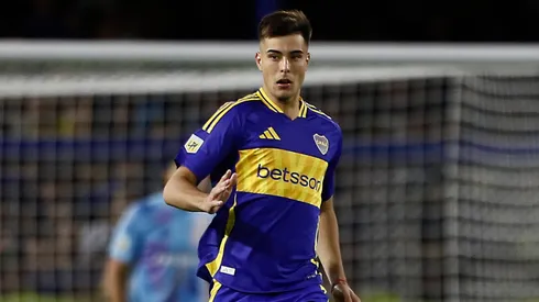 Aaron Anselmino se va de Boca.