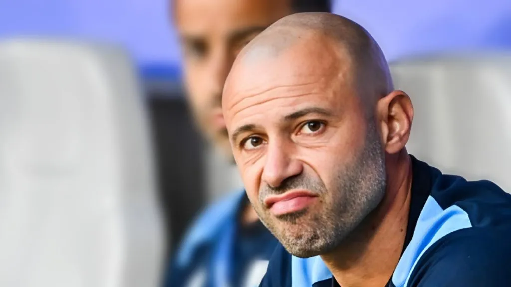 Mascherano, otra vez apuntado.