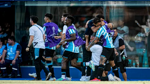 El festejo de los jugadores de Racing durante la final.