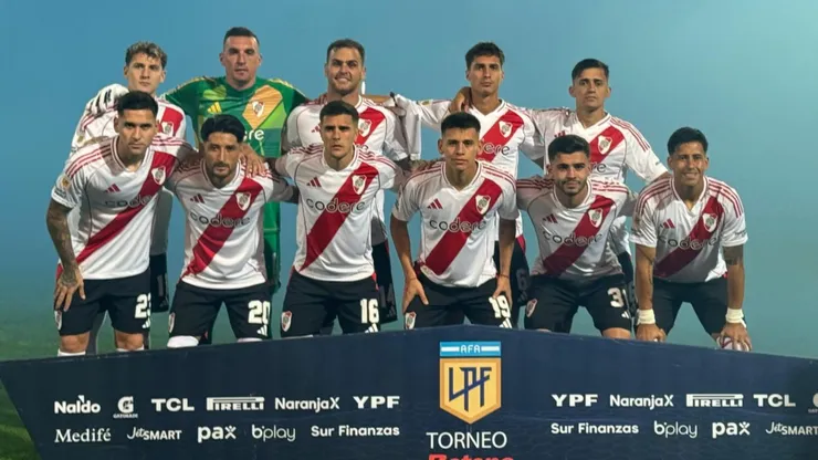 Los once titulares de River frente a Independiente Rivadavia.