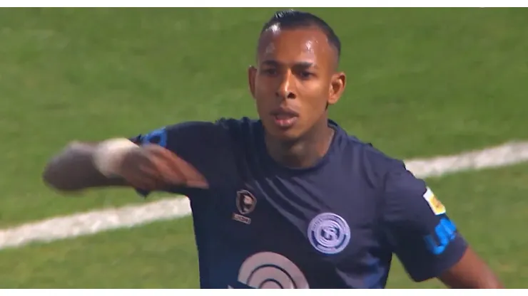 El festejo de Sebastián Villa.