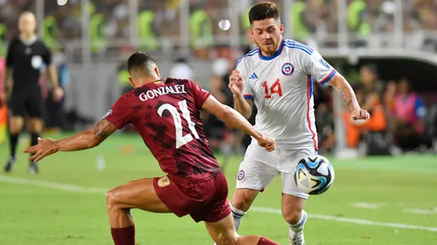 Chile y Venezuela se enfrentan por Eliminatorias.
