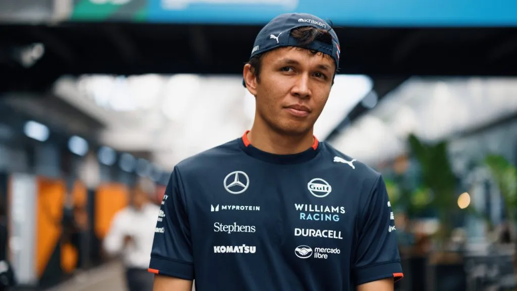 ¿Alex Albon podría volver a Red Bull? (IMAGO / Sports Press Photo).