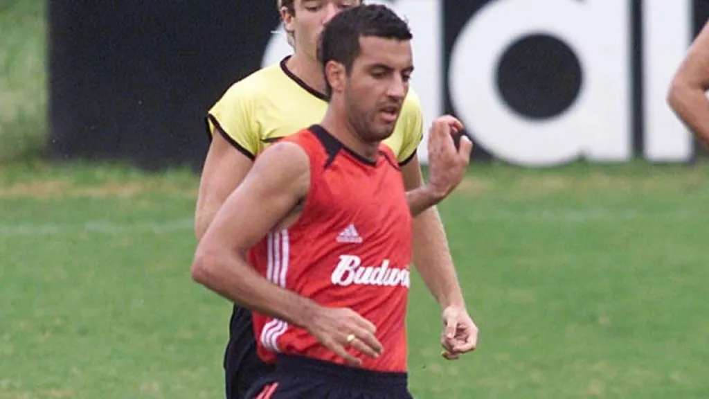 Difícil recordarlo, ya que prácticamente no jugó en River (Fotobaires)