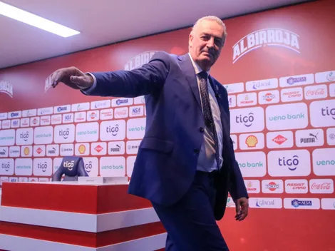 La palabra que eligió Gustavo Alfaro para describir el triunfo de Paraguay contra Argentina