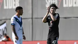 Spreen en su debut con Riestra.