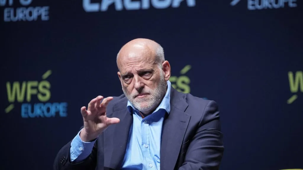 Javier Tebas, presidente de LALIGA, señaló los problemas financieros del Barcelona.