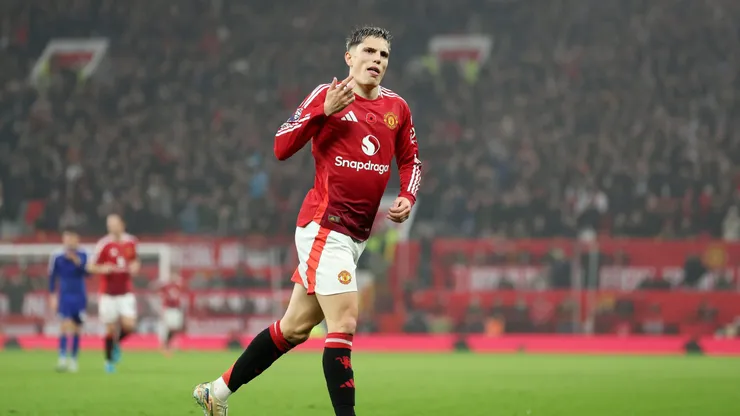 Garnacho marcó un golazo para la goleada de Manchester United