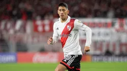 Rodrigo Aliendro con la camiseta de River.