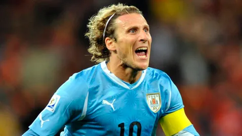 Diego Forlán, leyenda de la Celeste.