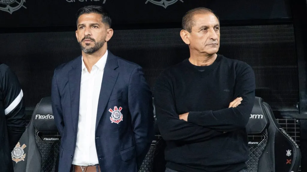 Ramón y Emiliano Díaz, de gran presente en Corinthians.