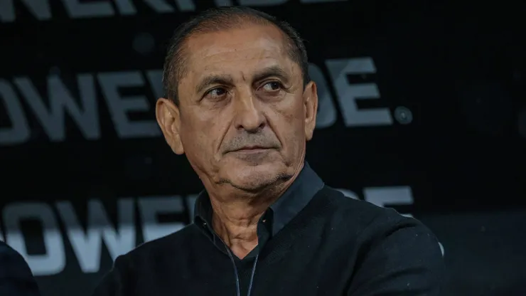 Ramón Díaz reveló que rechazó la oferta de una selección, pero Corinthians ya tiene un candidato para reemplazarlo