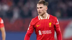 Protesta en la puerta de Anfield