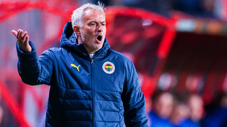 Lesionaron a José Mourinho en un entrenamiento del Fenerbahce y sus ex jugadores reaccionaron: "Merecido"