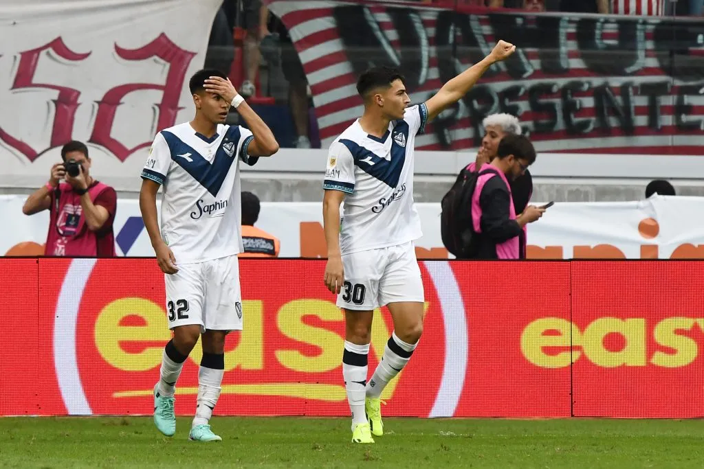 Alejo Sarco fue apartado en junio de todas las divisiones de Vélez.