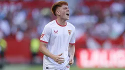 Sevilla evalúa reemplazar a Barco con un futbolista que lleva cinco meses sin club