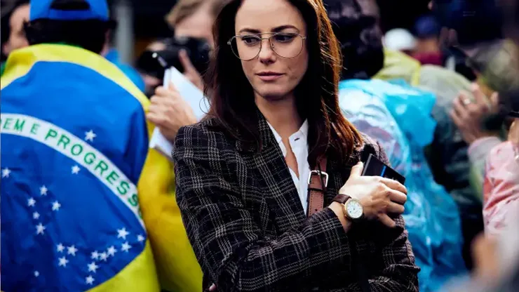 Laura Harrisson, la periodista de la serie Senna, fundamental para contar la historia