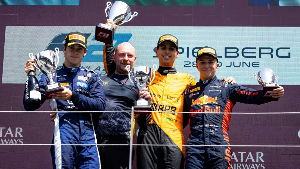 Franco Colapinto, Gabriel Bortoleto e Isack Hadjar, cuando estuvieron en la Fórmula 2 (IMAGO / PanoramiC).