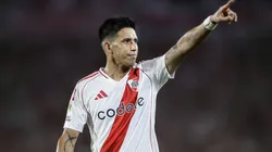 Maximiliano Meza festeja su gol contra San Lorenzo en el juego que se disputó en El Monumental.