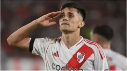 Pablo Solari festejando un gol en River.