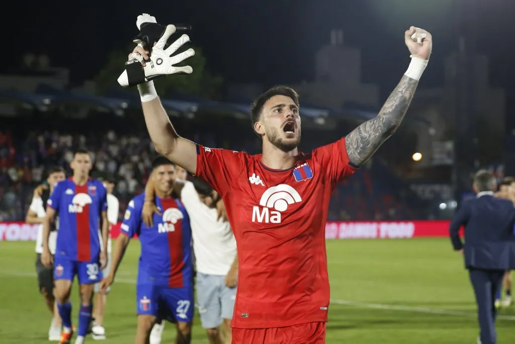 Felipe Zenobio, el arquero que destacó Fillol.