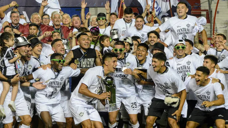 El festejo de Central Córdoba en la Copa Argentina.