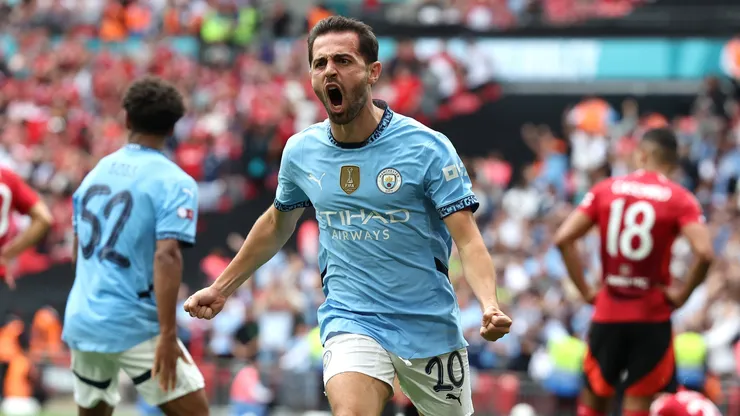 Bernardo Silva anotó en el empate 1-1 entre Manchester City y Manchester United por la Community Shield.