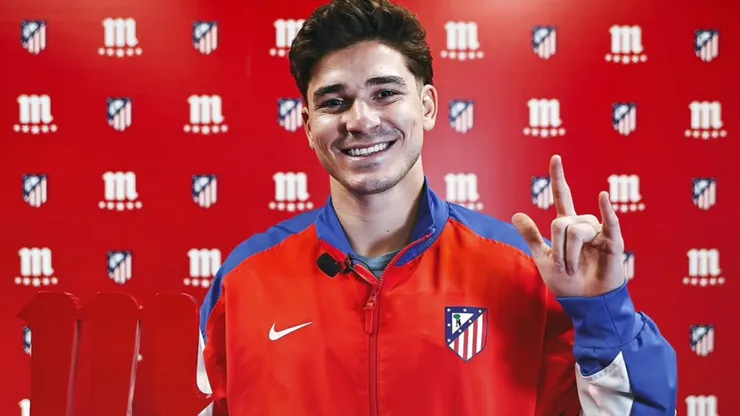 Julián Álvarez y un nuevo galardón personal.
