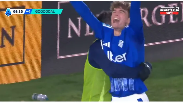 La celebración de Nico Paz.