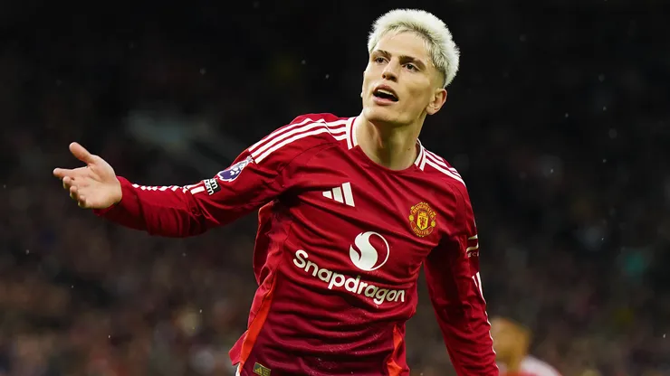 El histórico goleador de los Red Devils se rindió ante Garnacho