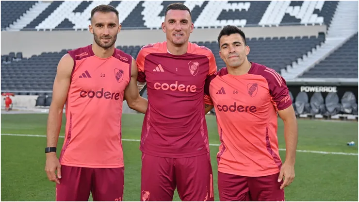 Pezzela, Armani y Acuña
