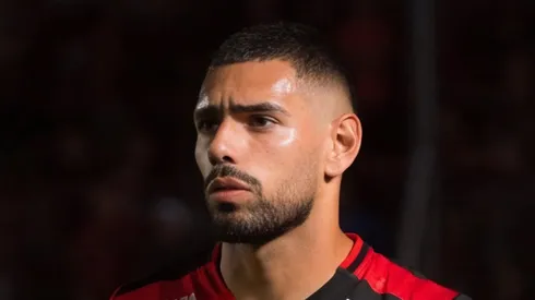 De coquetear con el representante de Cristiano Ronaldo y Real Madrid a reforzar al Saprissa de Costa Rica