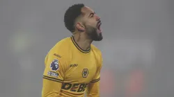El tremendo gol olímpico de Matheus Cunha contra el Manchester United de Lisandro Martínez y Garnacho