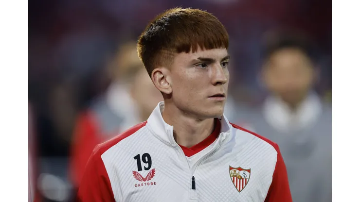 Brighton encontró la mejor solución al problema de Valentín Barco, sin lugar en Sevilla